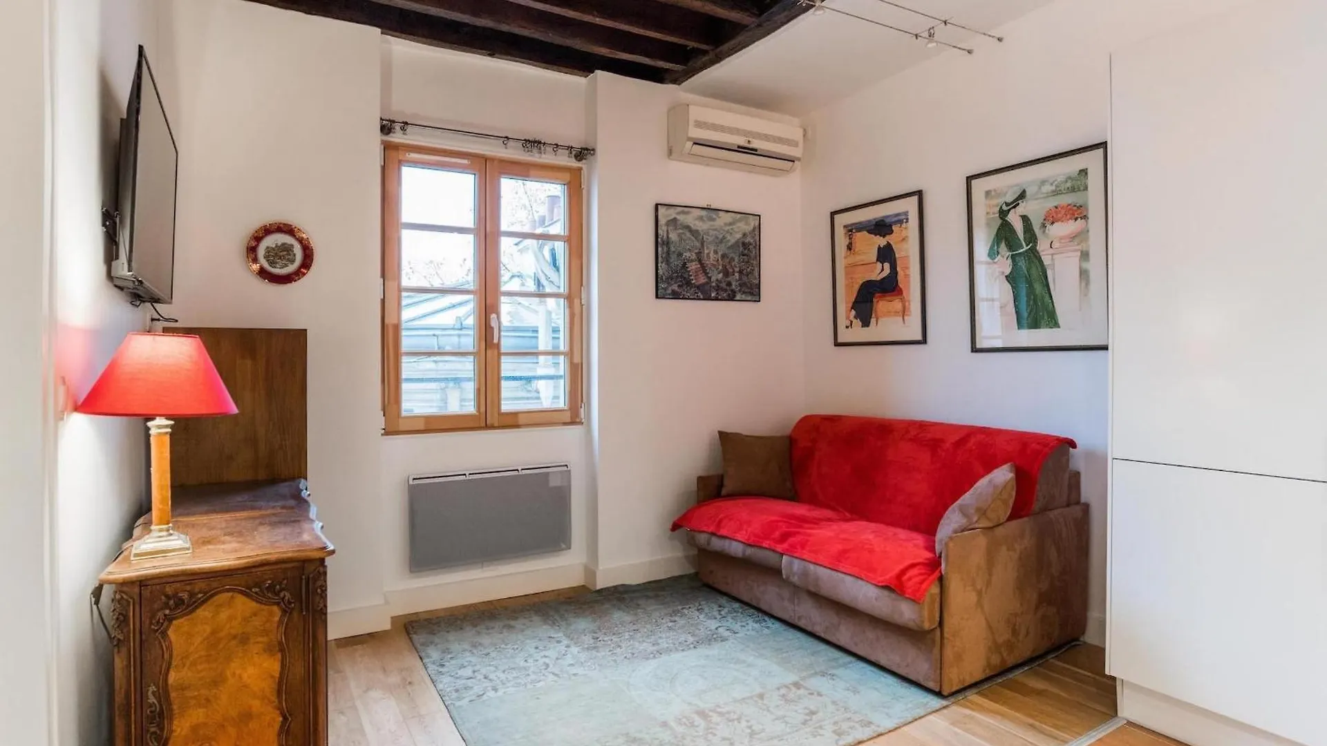 Arts Et 1br Cozy Flat Apartment *